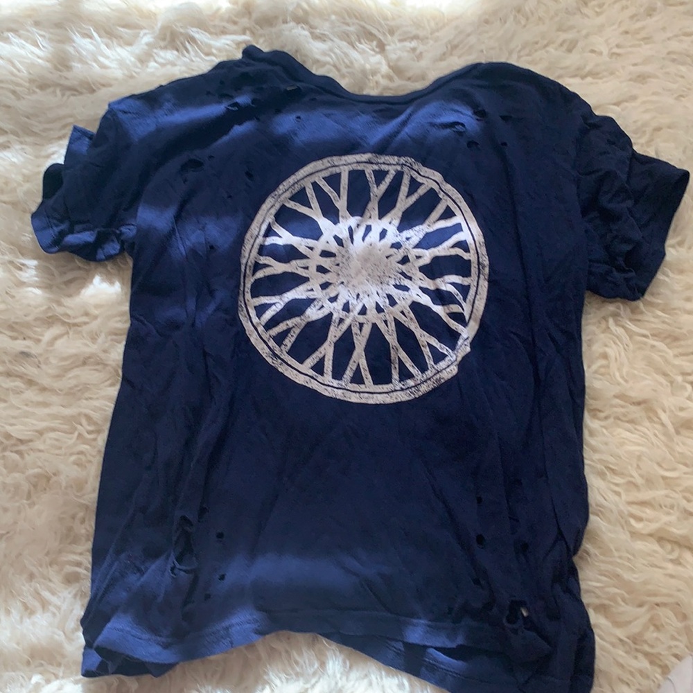 Distressed soul cycle t shirt